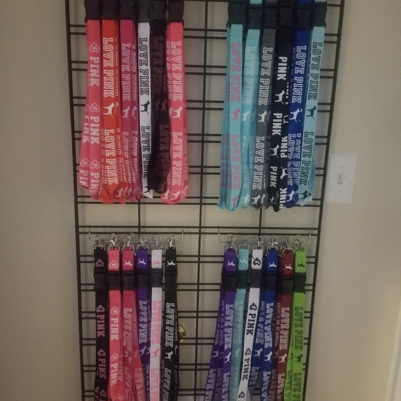Victoria's Secret lanyards - Picture 2 of 2